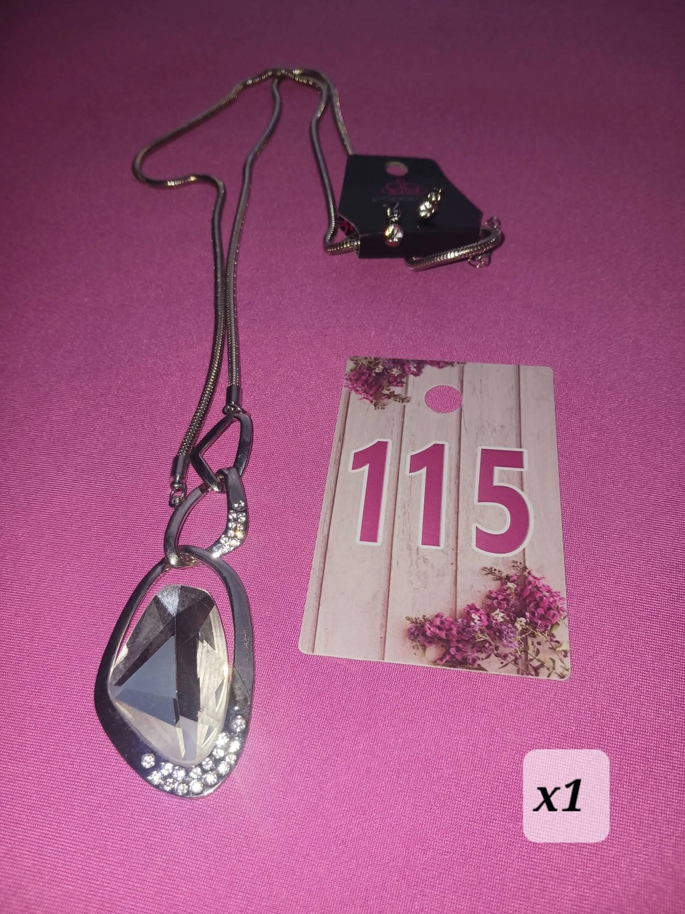 paparazzi silver clear crystal pendant necklace